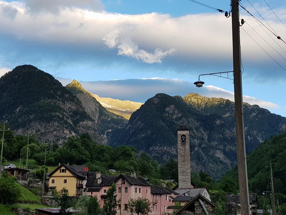 Ristorante Garni Lavizzara Hotel Sornico Buitenkant foto